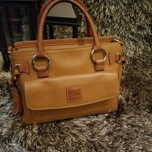 Dooney and Bourke purse